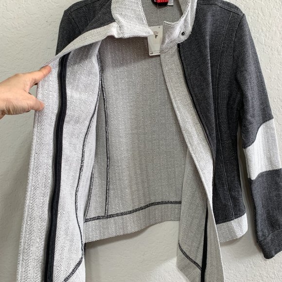 Puma NWT Womens M Gray Long Lifestyle Asymmetrical Herringbone Full Zip Jacket - Picture 9 of 16